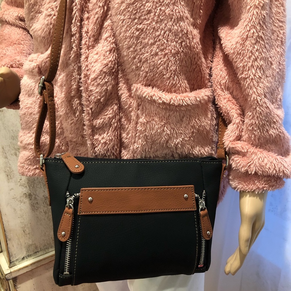 Purse - Picture 2 of 7